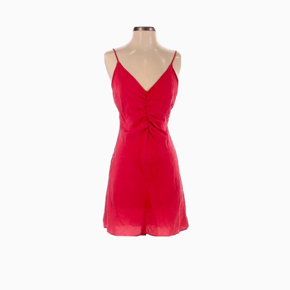 Zara Mini Red Dress NWT size XS. V-neck. Ruched detail.